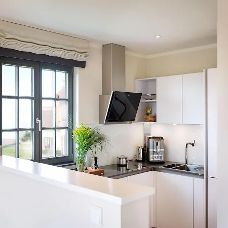 بيت للعطل Reetland Am - Premium Reetdachvilla Mit 2 Schlafzimmern, Sauna Und Kamin E13